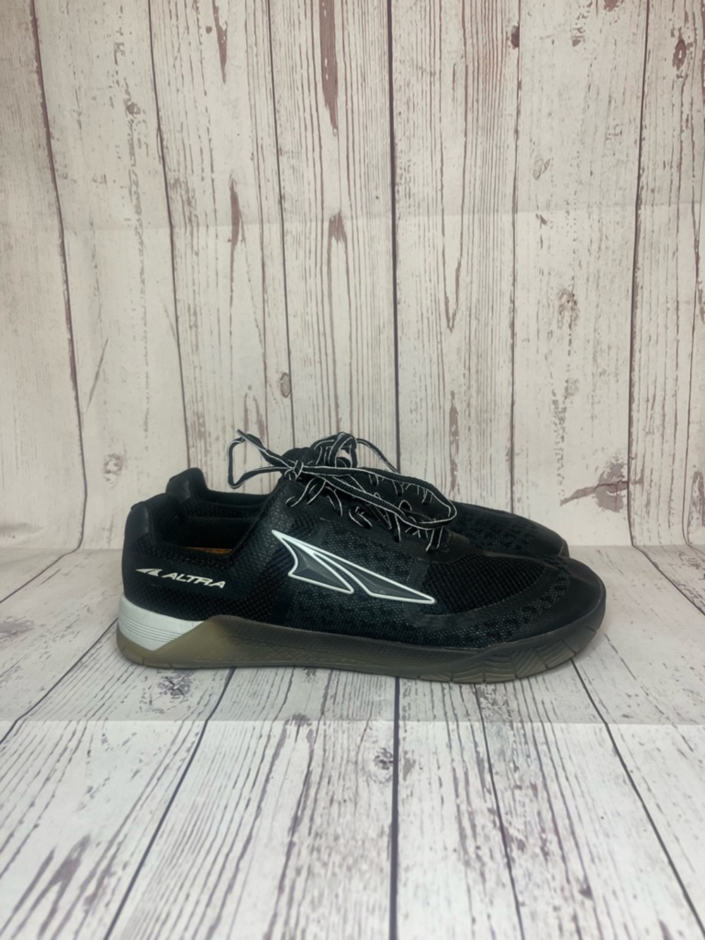 Altra HIIT XT Gray Cross Training Shoes Sneakers Women Size 9